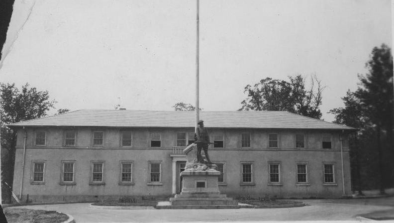 Administration building and 'A Crusade for Right' statue at the USMC base at Quantico, Virginia, United States, circa 1929