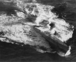 [Photo] Type IXC/40 U-Boat U-185 foundering in the mid-Atlantic after ...