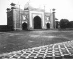 Taj Mahal, Agra, India, late 1944, photo 7 of 8
