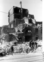 Damaged bulidings in Warsaw, Poland, Nov 1939, photo 1 of 5