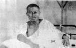 Gao Zhihang in the hospital recuperating from injuries sustained on 15 Aug 1937