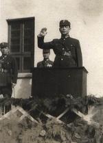 Wang Jingwei in uniform, 1940s, photo 3 of 7