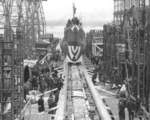 Launching of submarine Escolar, Philadelphia, Pennsylvania, United States, 18 Apr 1943, photo 2 of 2