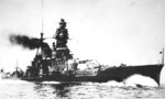 Kongo underway, with her configuration after the 1929-31 reconstruction