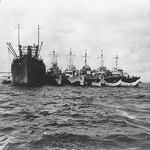 Destroyer tender Markab with destroyers Longshaw, Preston, Porterfield, and Cassin Young, circa early 1945