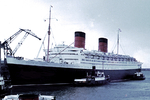 RMS Queen Elizabeth at Cherbourg, France, Jul 1966, photo 1 of 2