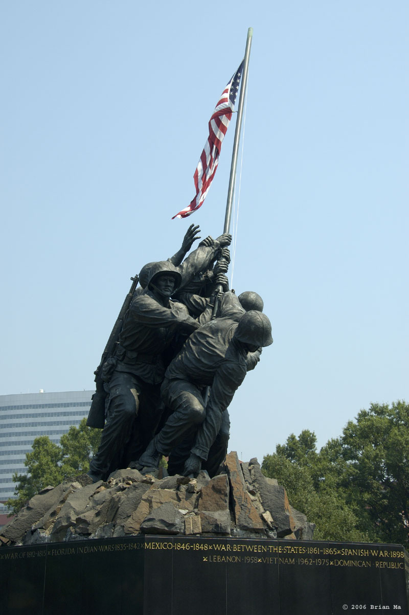 US Marine Corps War Memorial, 18 Jun 2006, photo 2 of 5