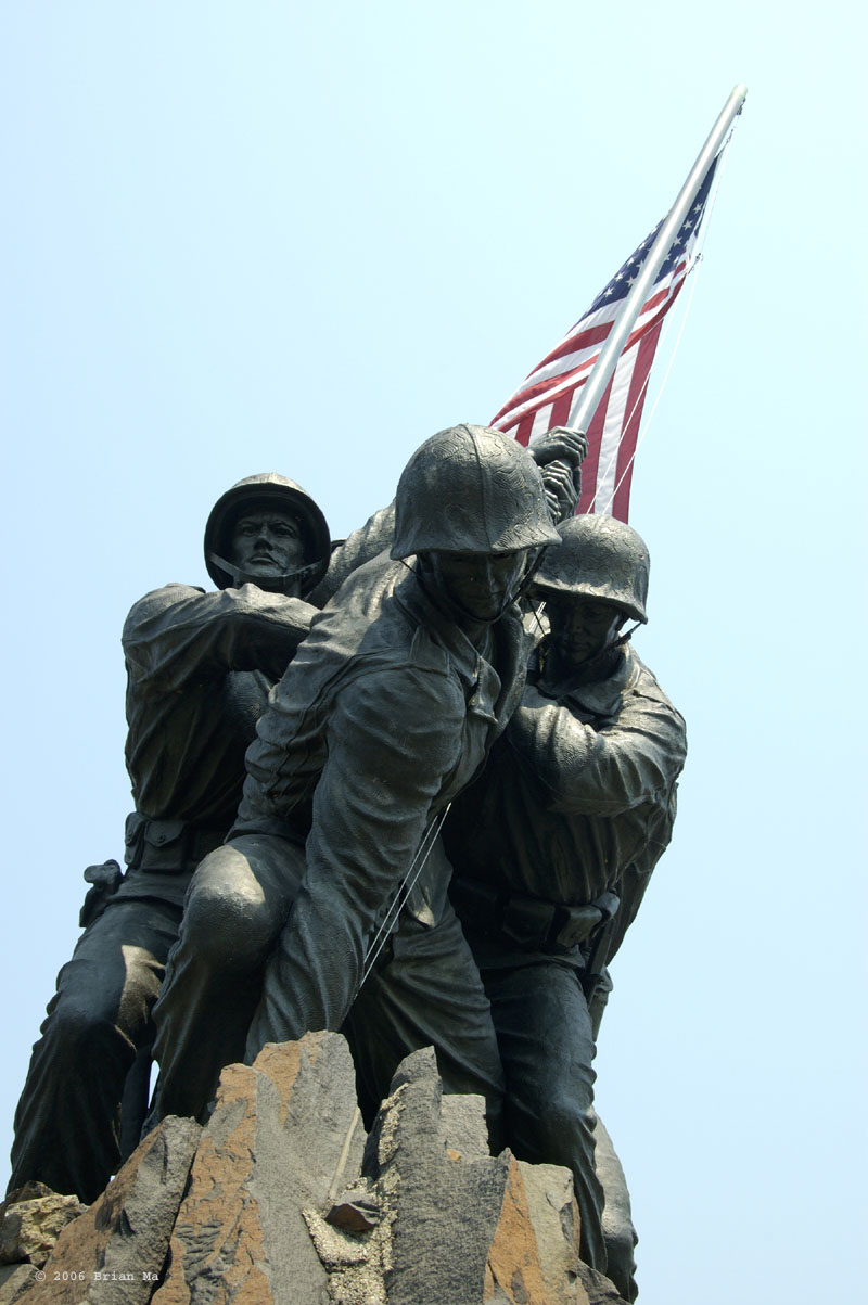 US Marine Corps War Memorial, 18 Jun 2006, photo 3 of 5