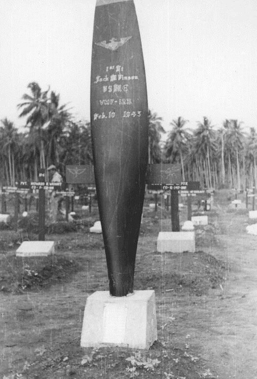 Grave of USMC airman Jack M. Vinson, 1943