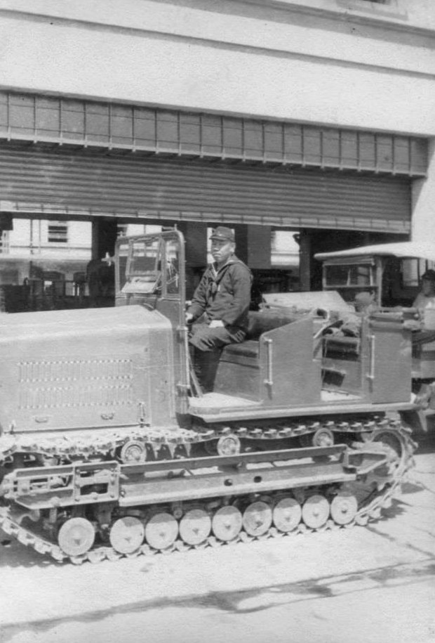 Japanese military tractor, circa late 1930s