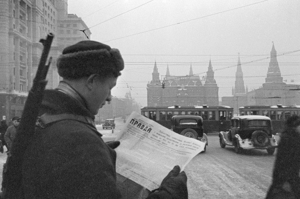 Soviet soldier reading the Pravda newspaper in Moscow, Russia, Oct-Dec 1941