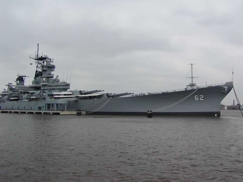 Battleship New Jersey, 14 Jun 2004, photo 1 of 2