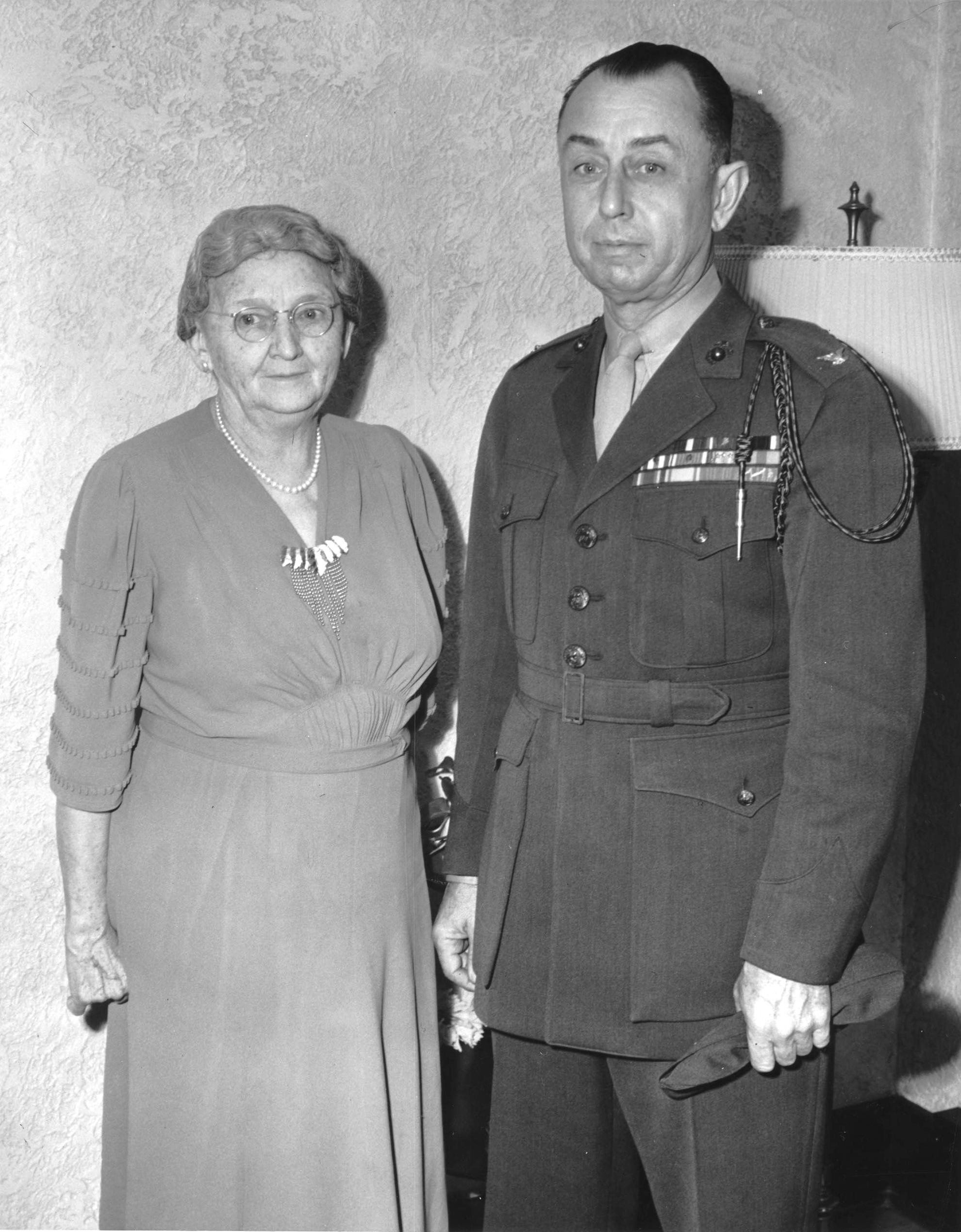 US Marine Corps Colonel Clifton Cates with his mother, 26 Mar 1943