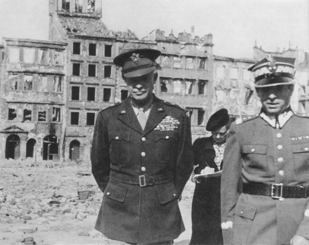 US General Dwight Eisenhower and Polish General Marian Spychalski at the Old Town Square of Warsaw, Poland, Sep 1945