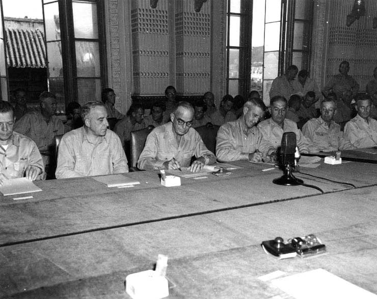 Thomas Kinkaid and John Hodge accepted Japanese surrender in the General Government Building in Seoul, Korea, 9 Sep 1945