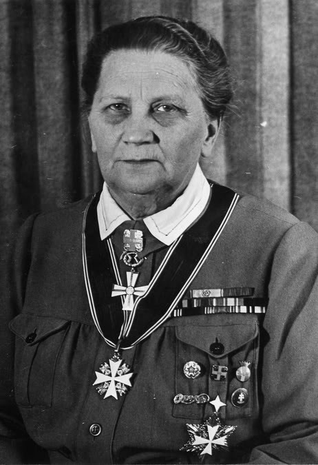 Portrait of Fanni Luukkonen, 1940s