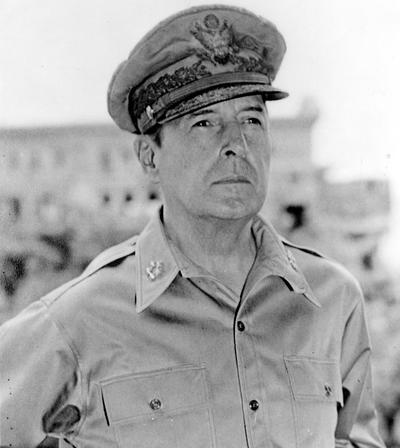 [Photo] General of the Army Douglas MacArthur, date unknown | World War ...