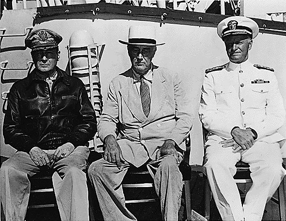 MacArthur, Roosevelt, and Nimitz aboard USS Baltimore, Pearl Harbor, US Territory of Hawaii, 26 Jul 1944, photo 2 of 3