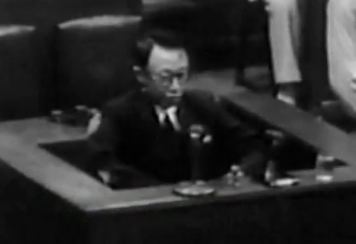 Puyi at the International Military Tribunal for the Far East in Tokyo, Japan, mid-Aug 1946, photo 2 of 6