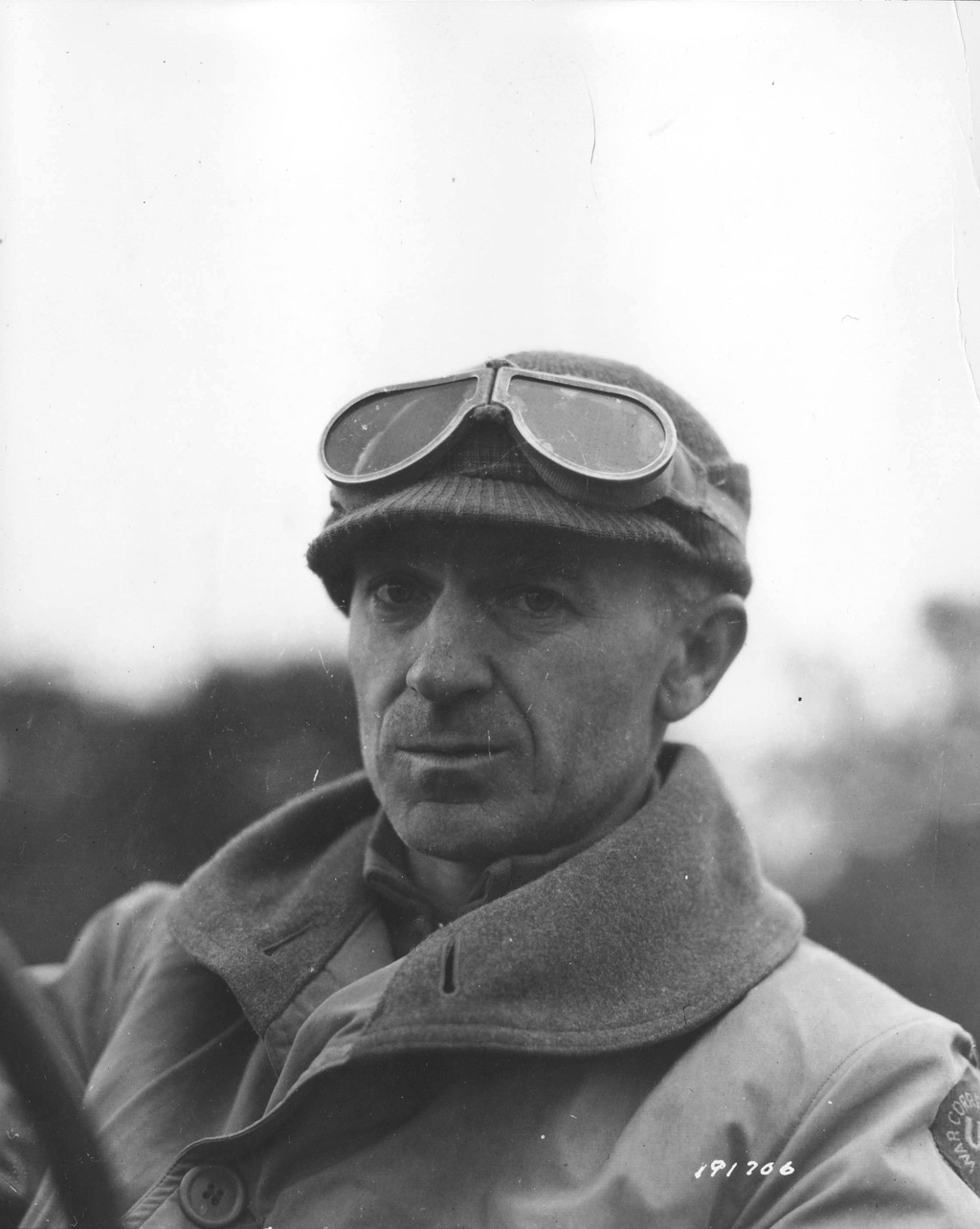 Ernie Pyle at Anzio, Italy, circa Mar 1944
