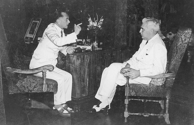 Philippine President Manuel Quezon and US High Commissioner Paul McNutt, 1938