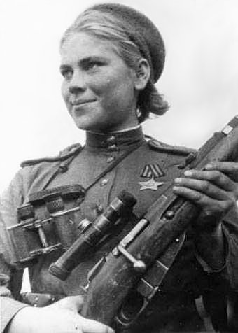 Roza Shanina with a Mosin-Nagant 1891/30 rifle with 3.5x PU scope, 1944