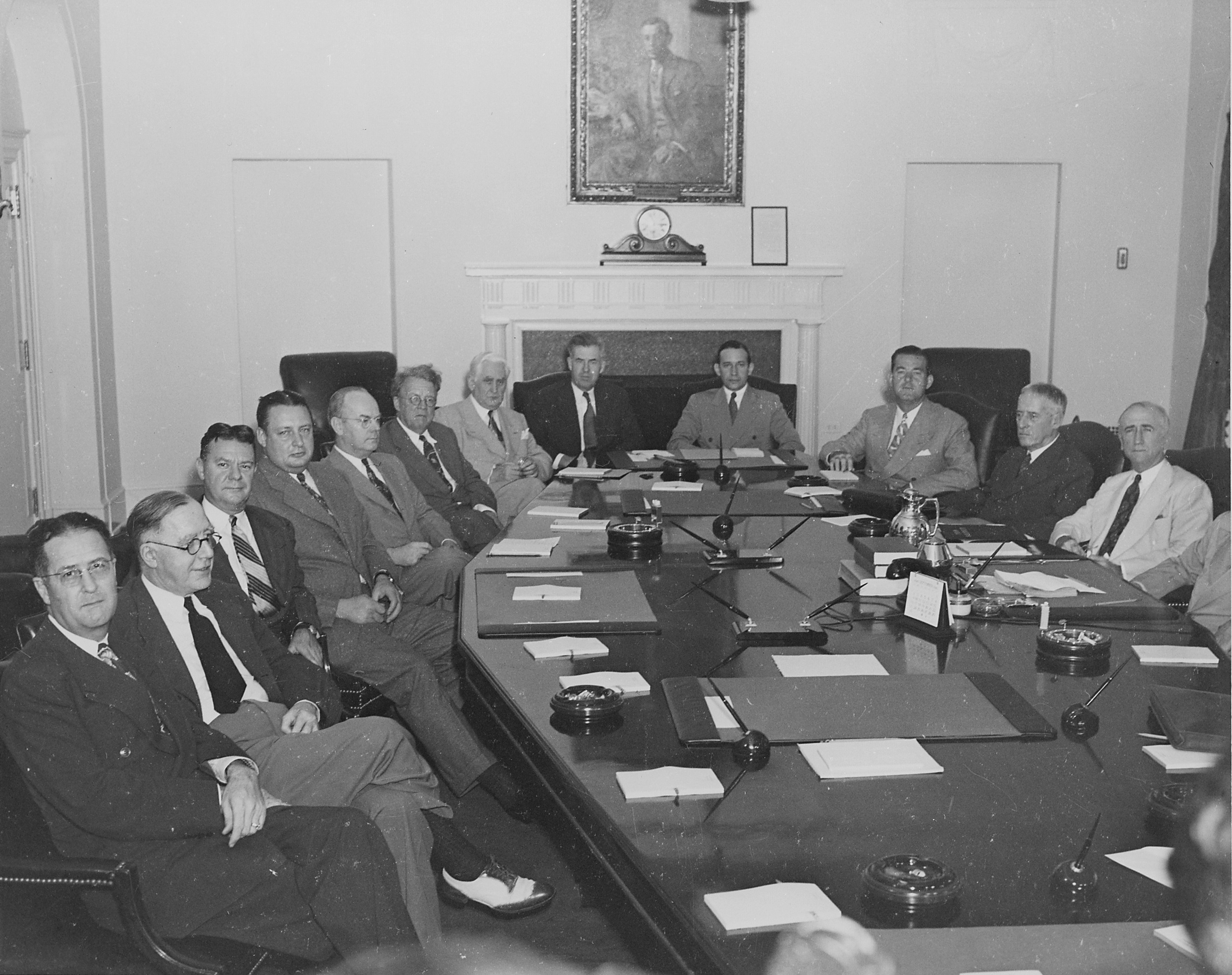 US President Harry Truman with his cabinet, White House, Washington DC, United States, 10 Aug 1945, photo 5 of 5
