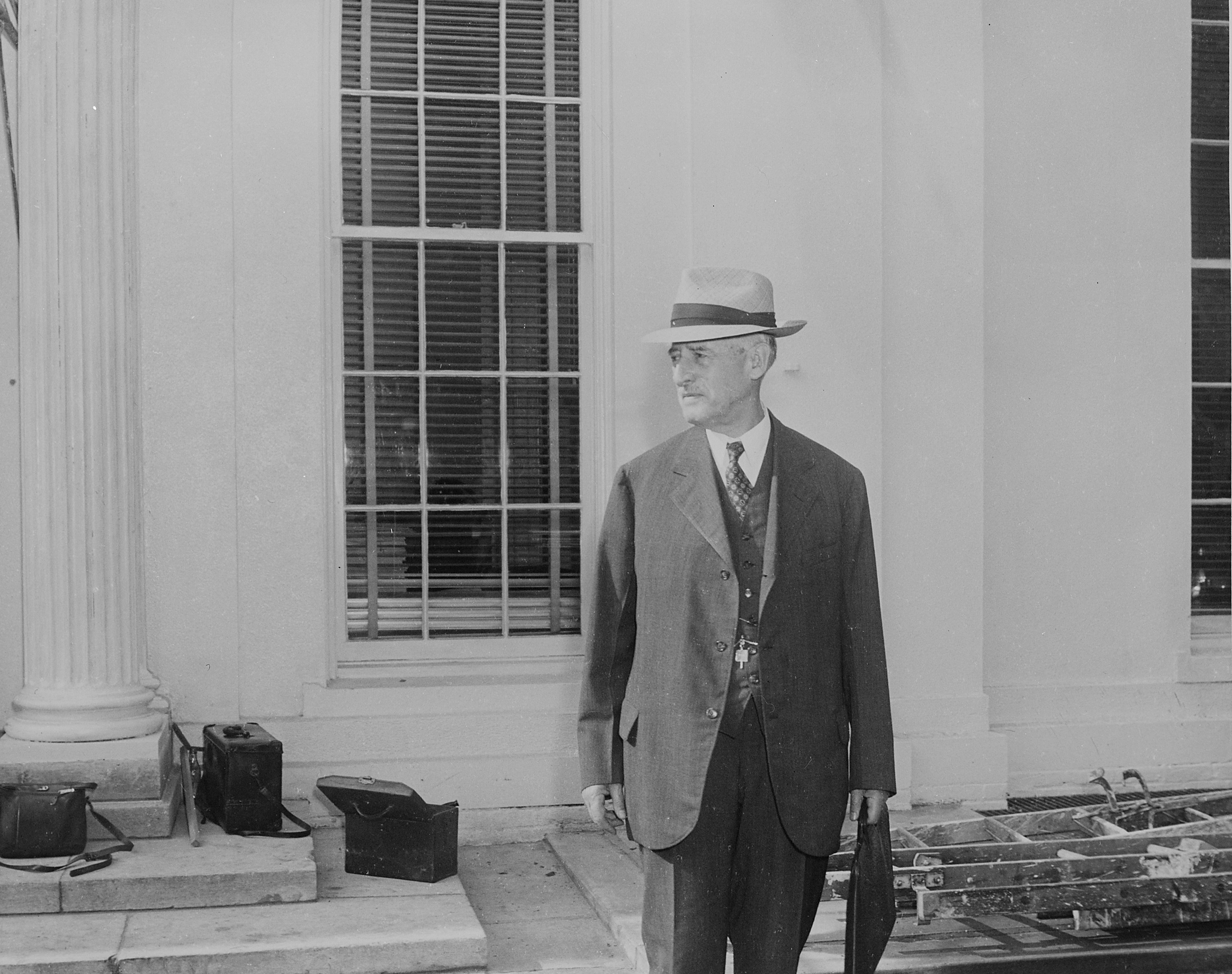 Henry Stimson at the White House, Washington DC, United States, 10 Aug 1945, photo 1 of 2