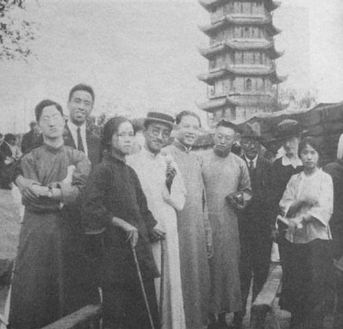 Xu Zhimo, Zhu Jingnong, Cao Chengying, Hu Shi, Wang Jingwei, Tao Xingzhi, Ma Junwu, Alice Dewey (wife of John Dewey), and Chen Hengzhe at Hangzhou, China, Sep 1924