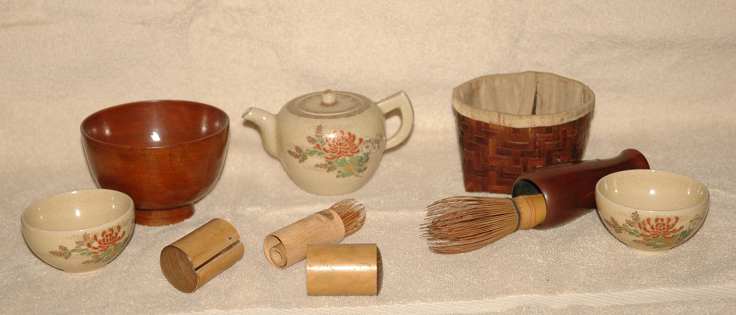 Yamashita's tea service, now in the collection of the Clarke family