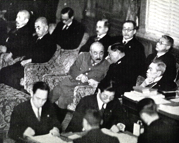 Japanese War Minister Seoshiro Itagaki and Naval Minister Mitsumasa Yonai at a Budget Committee session, Tokyo, Japan, Jan-Feb 1939; to the right of Yonai is Prime Minister Kiichiro Hiranuma