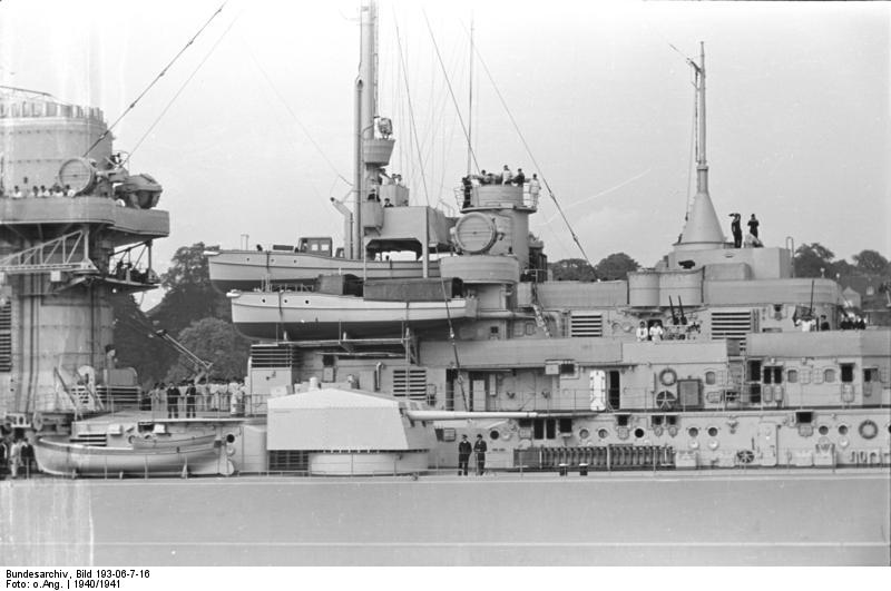 View of battleship Bismarck's superstructure, 1940-1941, photo 3 of 5