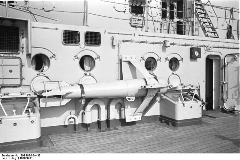 View aboard Bismarck, starboard side, 1940-1941