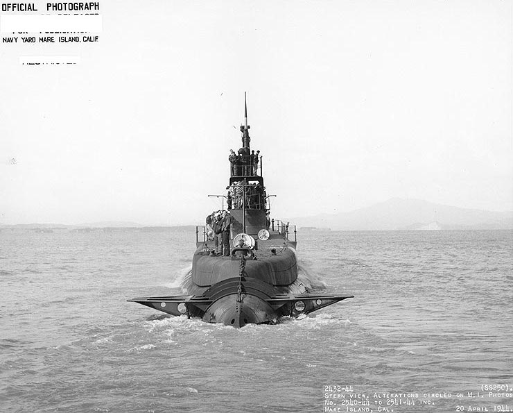USS Flier at Mare Island Naval Shipyard, Vallejo, California, United States, 20 Apr 1944, photo 3 of 4
