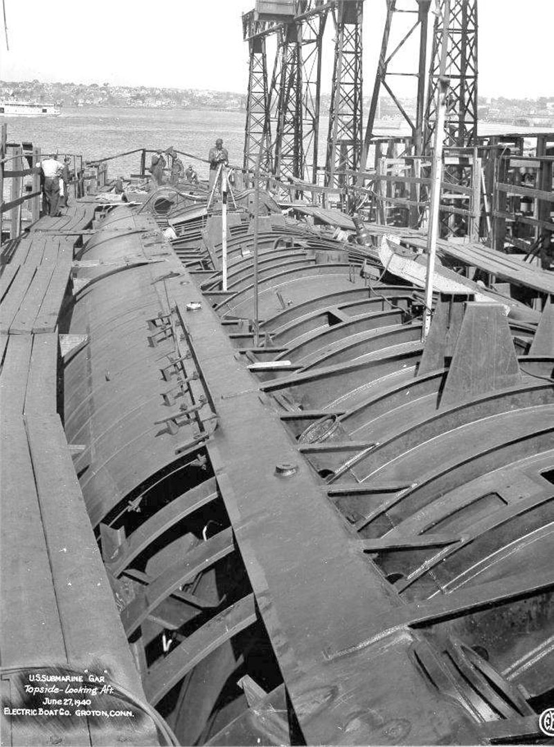 Submarine Gar under construction, Groton, Connecticut, United States, 27 Jun 1940; topside view looking aft