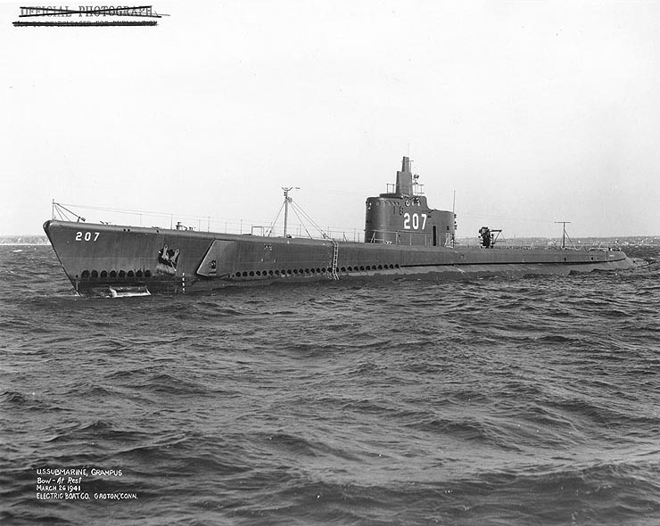 Grampus during her trials, off Groton, Connecticut, United States, 26 Mar 1941, photo 2 of 2