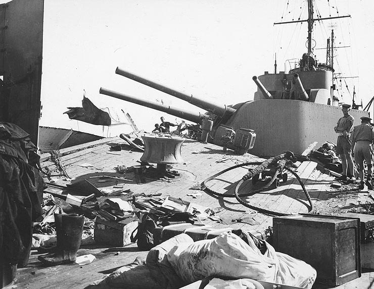 Torpedo damage on Hobart, 20 Jul 1943, photo 3 of 5