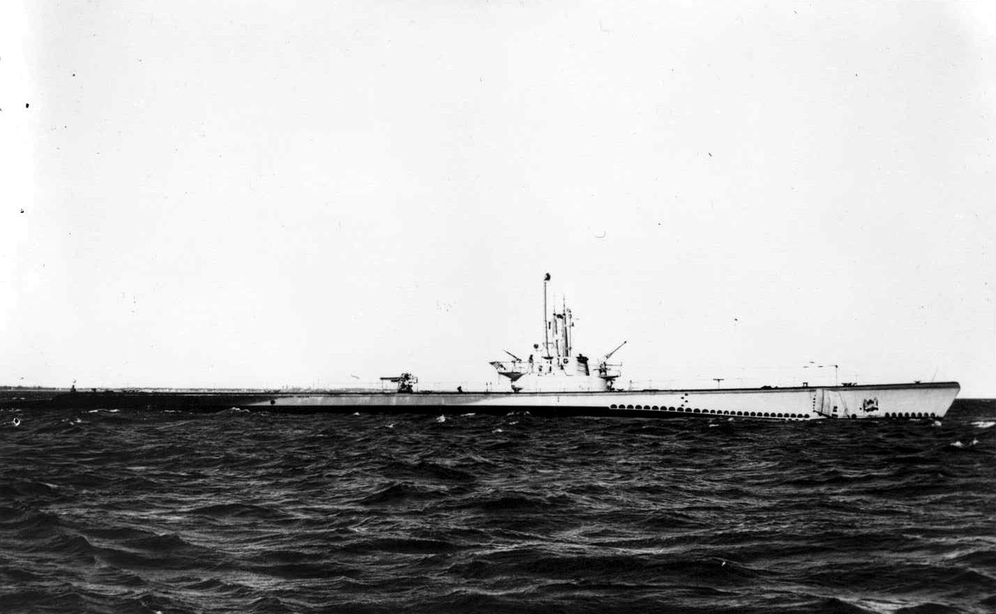 USS Macabi underway on Lake Michigan in the United States, 19 Sep 1944