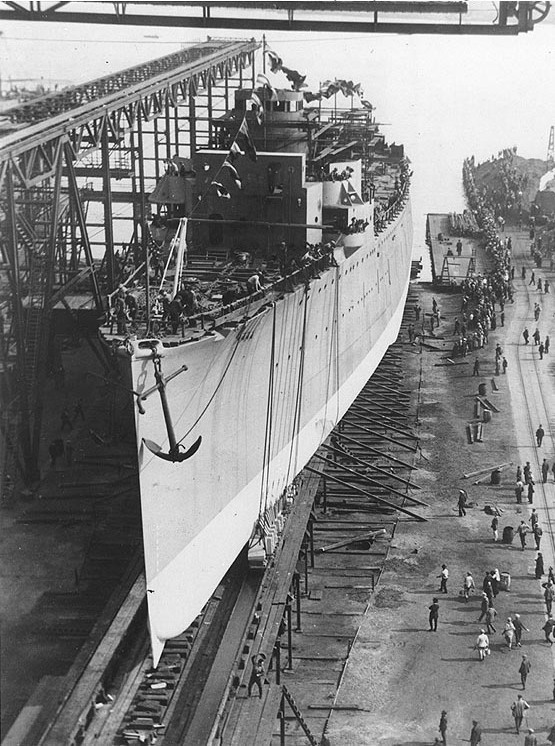 Marblehead being prepared for launching, William Cramp and Sons shipyard, Philadelphia, Pennsylvania, United States, 9 Oct 1923