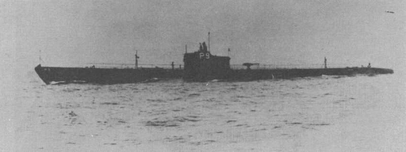 USS Pollack underway, circa late 1930s