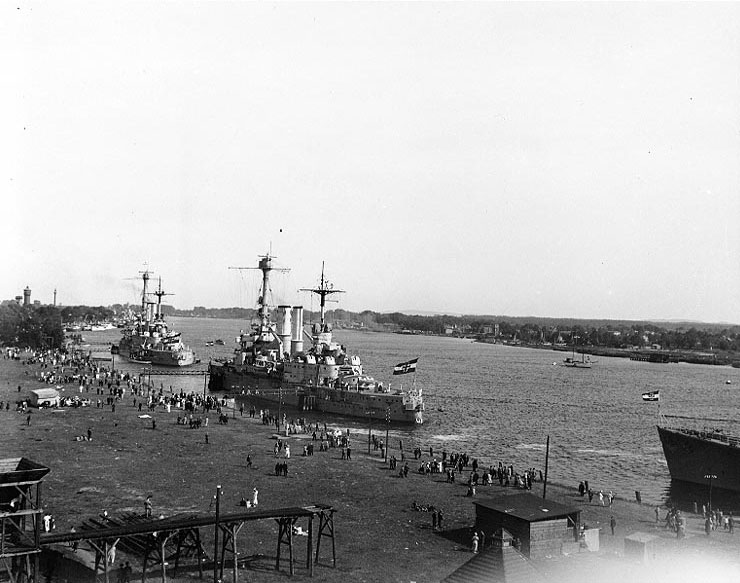 Schlesien and Schleswig-Holstein in port, circa 1934