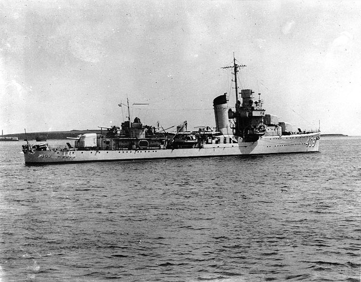 Sims off the Boston Navy Yard, Massachusetts, United States, 9 May 1940, photo 3 of 3