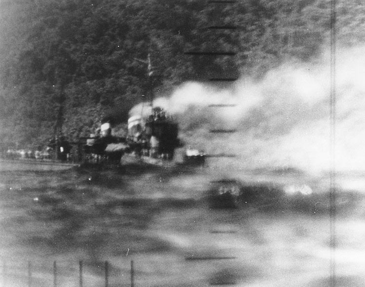 Harusame heavily damaged as viewed from periscope of USS Wahoo, off Wewak, New Guinea, 24 Jan 1943