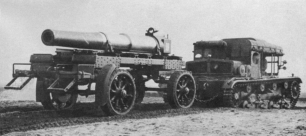 Polish C7P vehicle towing a heavy artillery piece, date unknown, photo 1 of 3