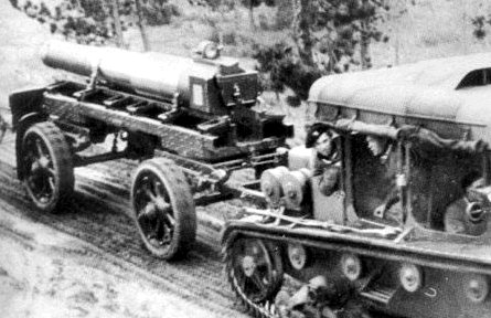 Polish C7P vehicle towing a heavy artillery piece, date unknown, photo 3 of 3