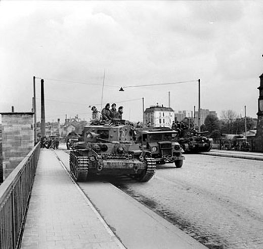 Cromwell tanks of British 7th Armored Division, Hamburg, Germany, 3 May 1945