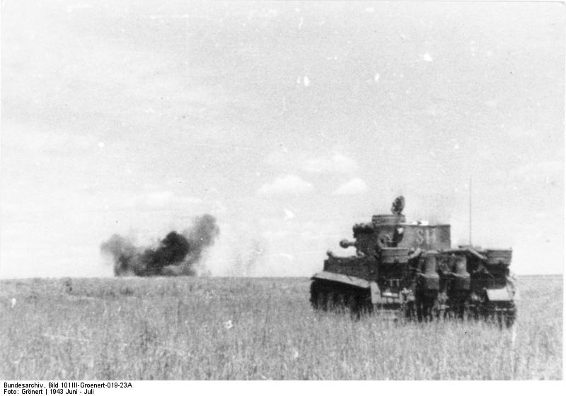 Photo German Waffen Ss Tiger I Heavy Tank In Action Near Kursk