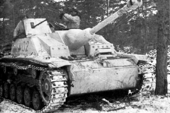StuG III Ausf G assault gun in snow, 1942-1945