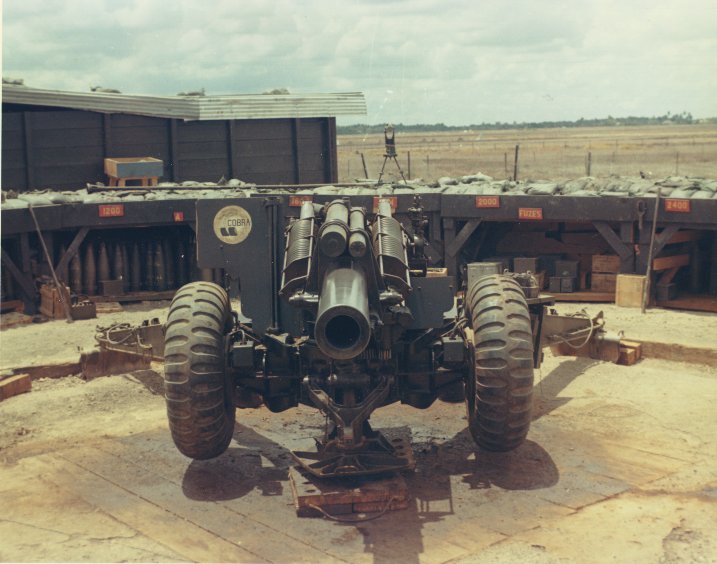 M114 howitzer of C Battery, 5th Battalion, US 42nd Artillery Regiment at Fire Suppor Base Thu Thua, Vietnam, date unknown, photo 1 of 2