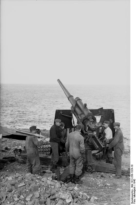 German 8.8 cm FlaK 36 anti-aircraft battery on the French coast, 1942, photo 3 of 3